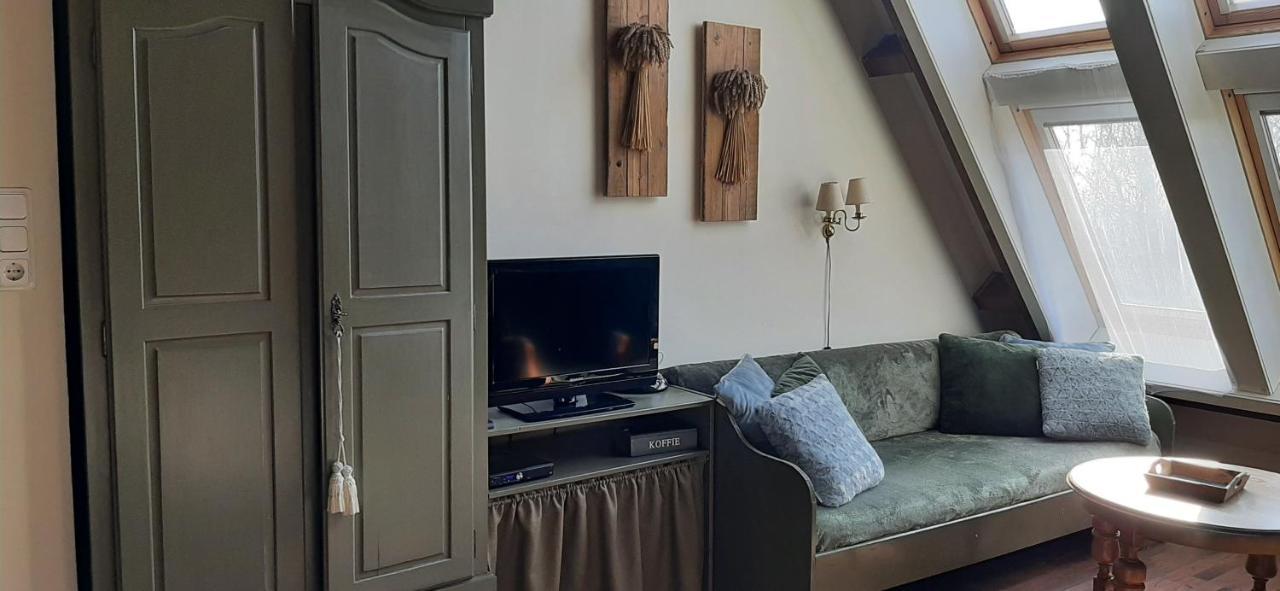 Bed & Breakfast De Kienstee Schoondijke Luaran gambar